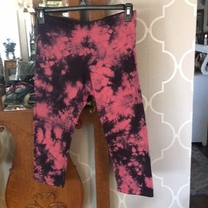 Capri workout pants